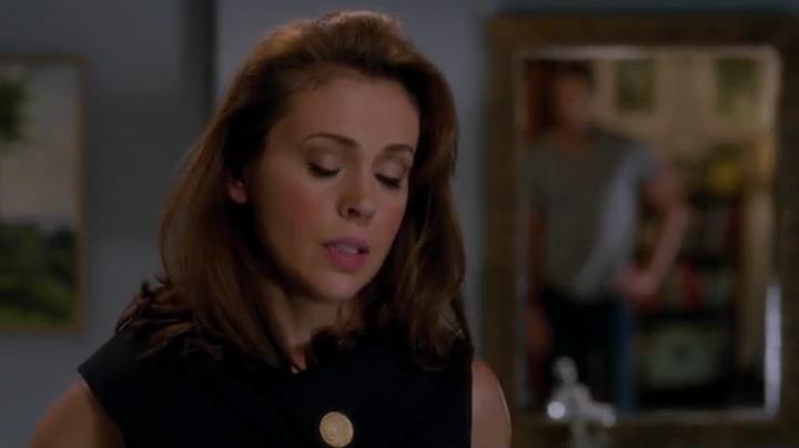 Charmed-Online-dot-net_Mistresses1x02TheMorningAfter2350.jpg