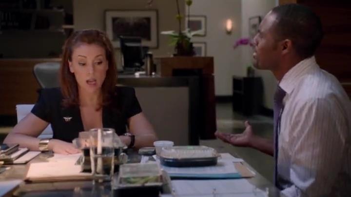 Charmed-Online-dot-net_Mistresses1x03BreakingAndEntering0732.jpg