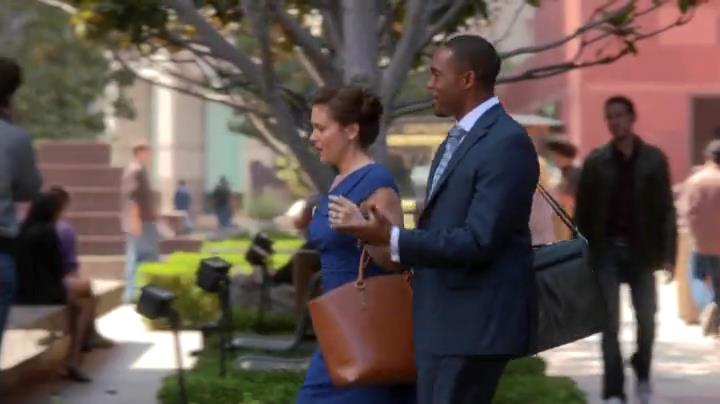 Charmed-Online-dot-net_Mistresses1x05_DecisionsDecisions1280.jpg