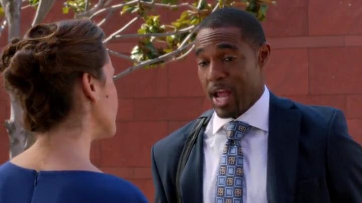 Charmed-Online-dot-net_Mistresses1x05_DecisionsDecisions1290.jpg
