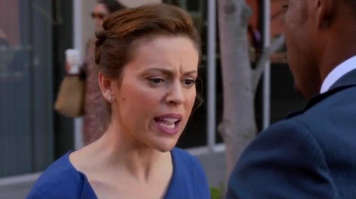 Charmed-Online-dot-net_Mistresses1x05_DecisionsDecisions1323.jpg