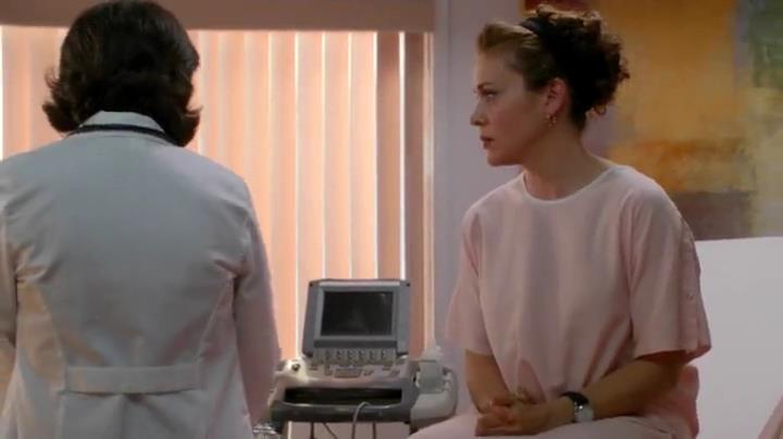 Charmed-Online-dot-net_Mistresses1x05_DecisionsDecisions1985.jpg