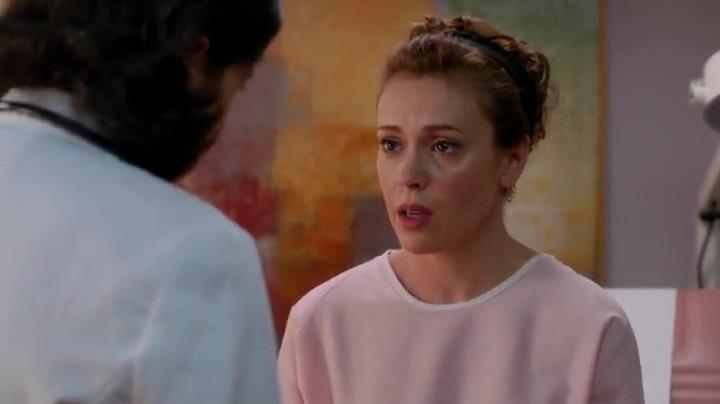 Charmed-Online-dot-net_Mistresses1x05_DecisionsDecisions2017.jpg