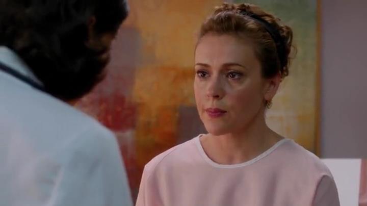 Charmed-Online-dot-net_Mistresses1x05_DecisionsDecisions2032.jpg