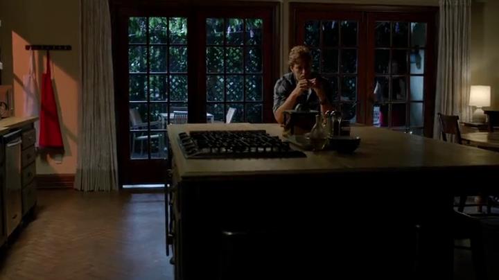 Charmed-Online-dot-net_Mistresses1x08Ultimatum1649.jpg