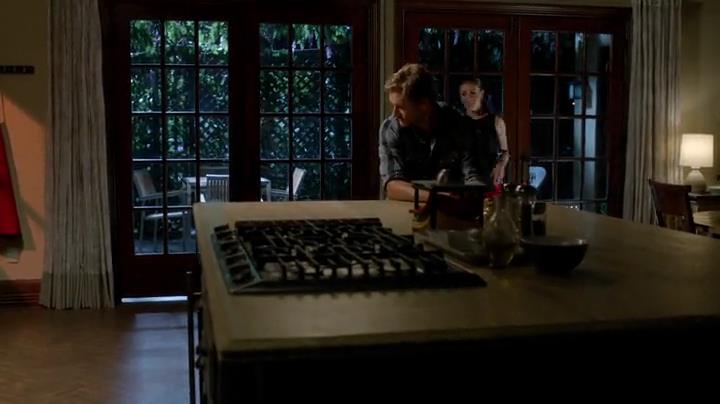 Charmed-Online-dot-net_Mistresses1x08Ultimatum1656.jpg