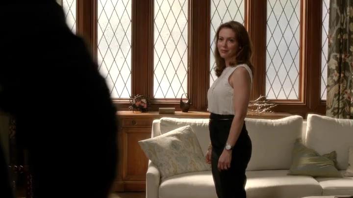 Charmed-Online-dot-net_Mistresses1x08Ultimatum2025.jpg
