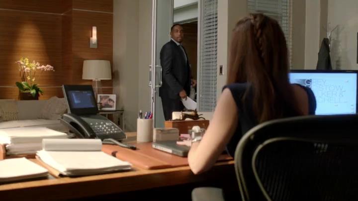 Charmed-Online-dot-net_Mistresses1x09GuessWhosComingtoDinner0386.jpg
