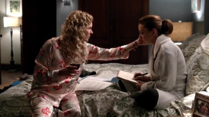 Charmed-Online-dot-net_Mistresses1x09GuessWhosComingtoDinner1110.jpg