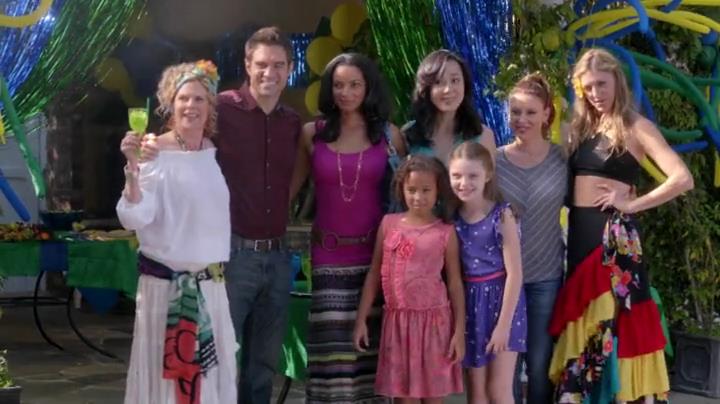 Charmed-Online-dot-net_Mistresses1x09GuessWhosComingtoDinner1305.jpg