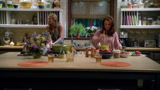 Charmed-Online-dot-net_Mistresses1x11FullDisclosure0637.jpg Charmed-Online-dot-net_Mistresses1x11FullDisclosure0637.jpg