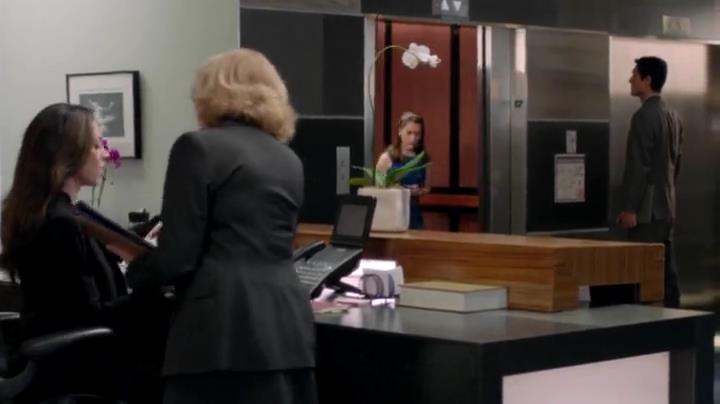Charmed-Online-dot-net_Mistresses1x12WhenOneDoorCloses0848.jpg