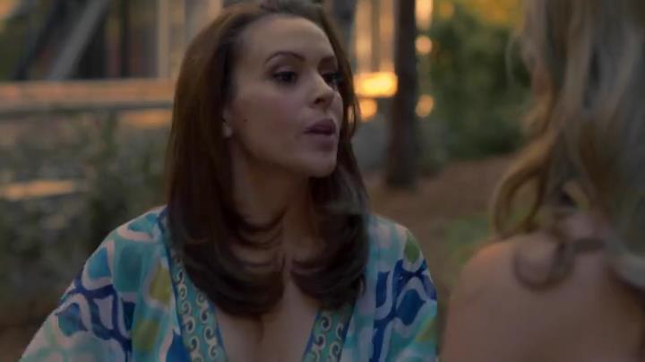 Charmed-Online-dot-net_Mistresses1x13IChooseYou0812.jpg