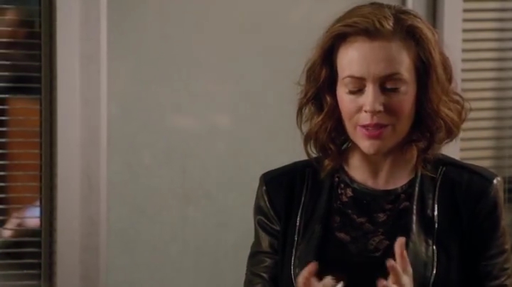 Charmed-Online-dot-net_Mistresses2x01-2366.jpg