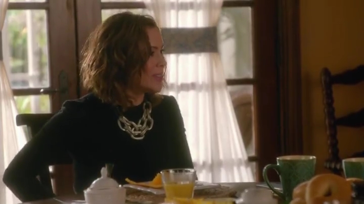 Charmed-Online-dot-net_Mistresses2x02-2111.jpg