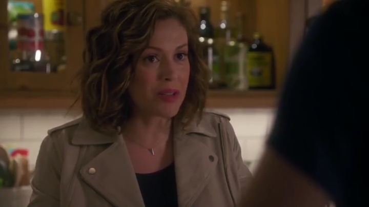 Charmed-Online-dot-net_Mistresses2x05-2163.jpg
