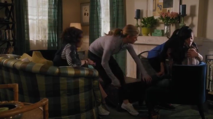 Charmed-Online-dot-net_Mistresses2x07-0637.jpg