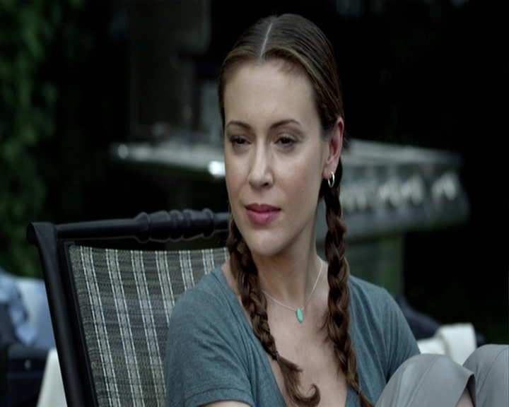 Charmed-Onlne-dot-net_MyGirlfriendsBoyfriend2003.png Charmed-Onlne-dot-net_MyGirlfriendsBoyfriend2003.png