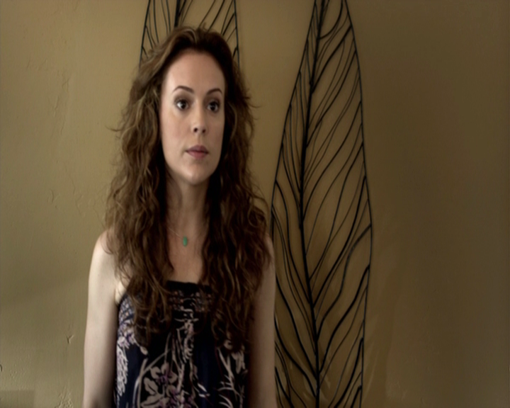 Charmed-Onlne-dot-net_MyGirlfriendsBoyfriend2535.png