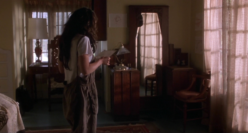 Charmed-Online-dot-net_PoisonIvy2-1360.jpg