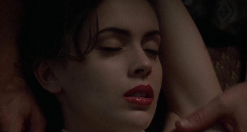 Charmed-Online-dot-net_PoisonIvy2-4350.jpg