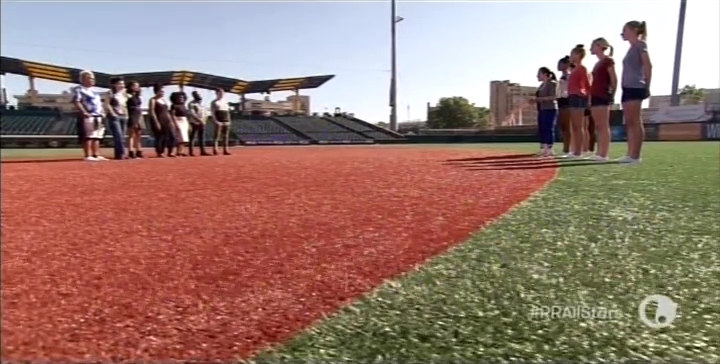 Charmed-Online-dot_nl-ProjectRunwayAllStars5x09-0101.jpg Charmed-Online-dot_nl-ProjectRunwayAllStars5x09-0101.jpg