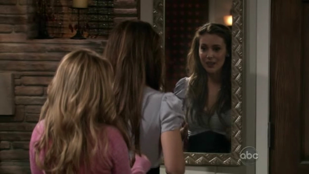 Charmed-Online-dot-net_RomanticallyChallenged1x02-0409.jpg