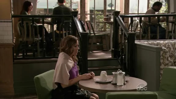 Charmed-Online-dot-net_RomanticallyChallenged1x02-0440.jpg