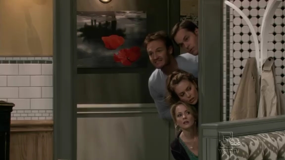 Charmed-Online-dot-net_RomanticallyChallenged1x02-1125.jpg