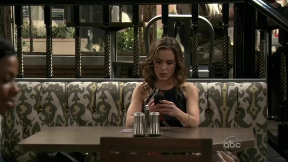 Charmed-Online-dot-net_RomanticallyChallenged1x04-0337.jpg