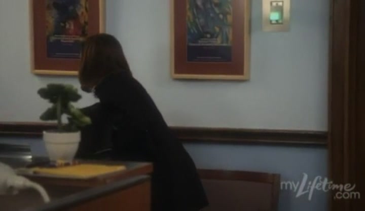 Charmed-Online-dot-net_SundaysAtTiffanys0786.jpg
