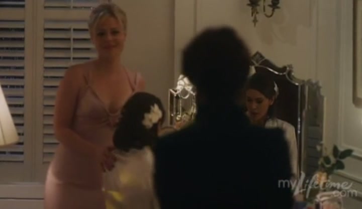 Charmed-Online-dot-net_SundaysAtTiffanys3885.jpg