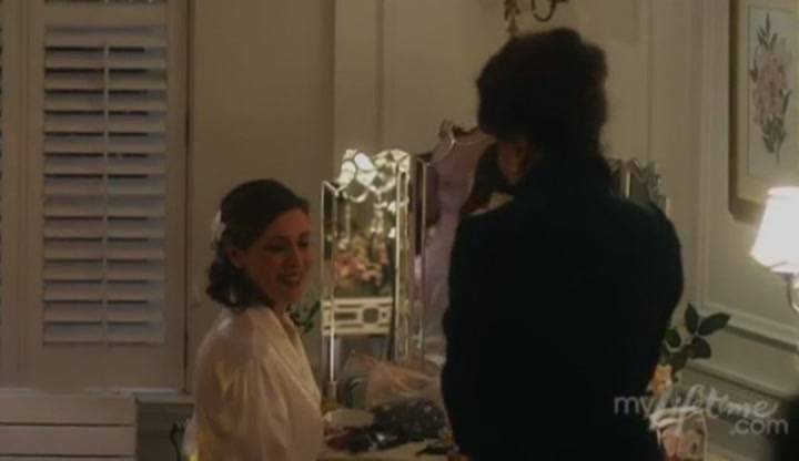 Charmed-Online-dot-net_SundaysAtTiffanys3887.jpg