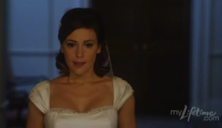 Charmed-Online-dot-net_SundaysAtTiffanys3979.jpg