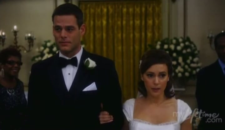 Charmed-Online-dot-net_SundaysAtTiffanys4028.jpg