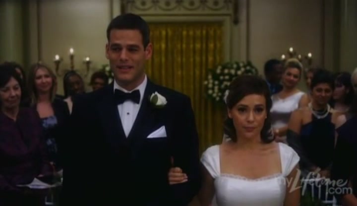 Charmed-Online-dot-net_SundaysAtTiffanys4050.jpg