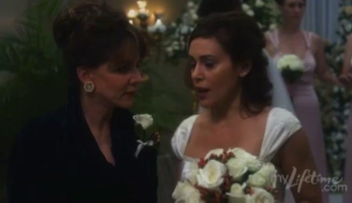 Charmed-Online-dot-net_SundaysAtTiffanys4091.jpg
