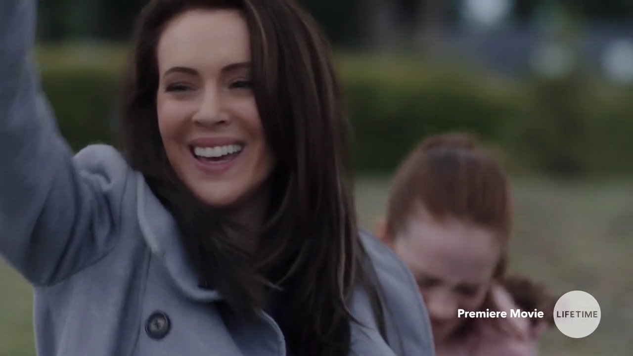 Charmed-Online-dot-nl_TemptingFate3143.jpg Charmed-Online-dot-nl_TemptingFate3143.jpg