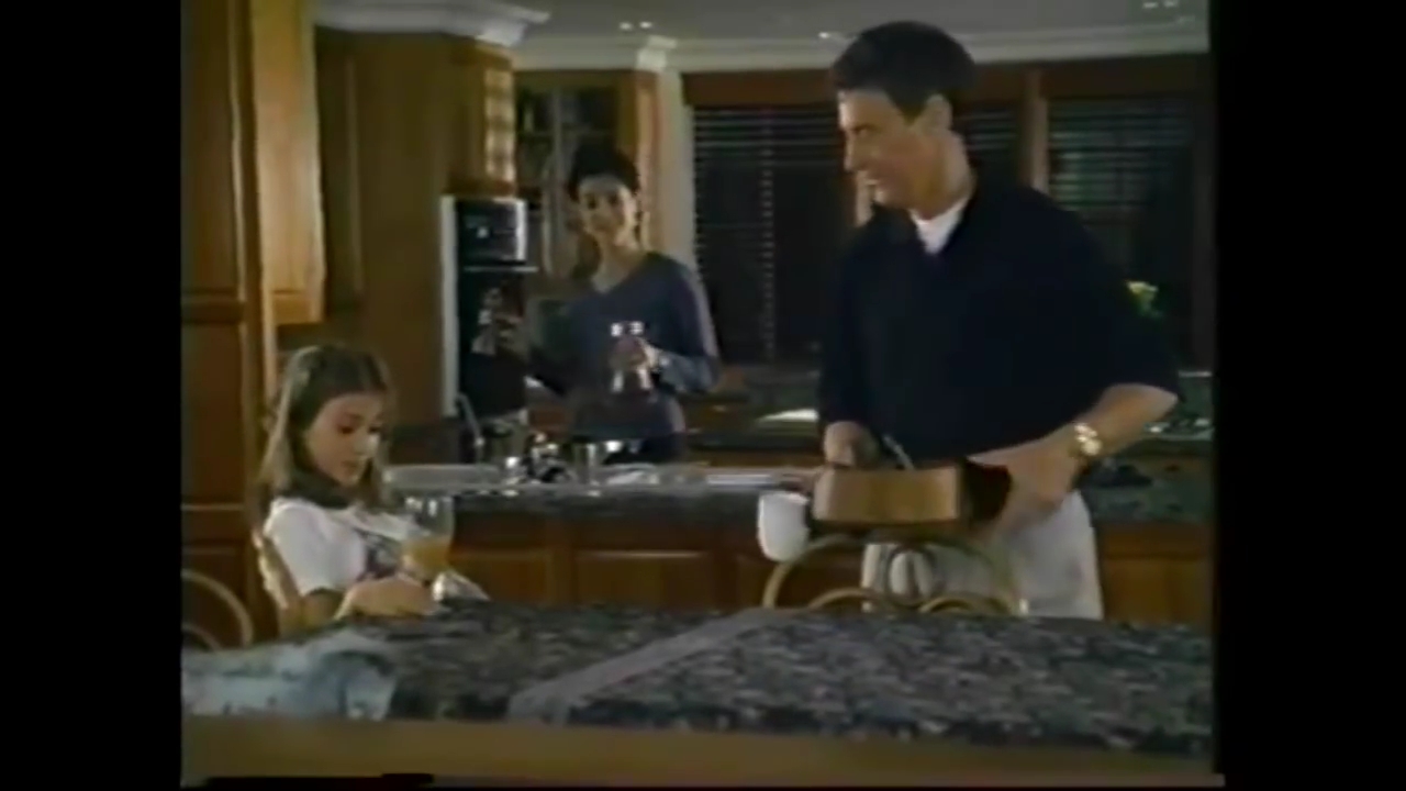 Charmed-Online-dot-NL_TheSurrogate1285.jpg