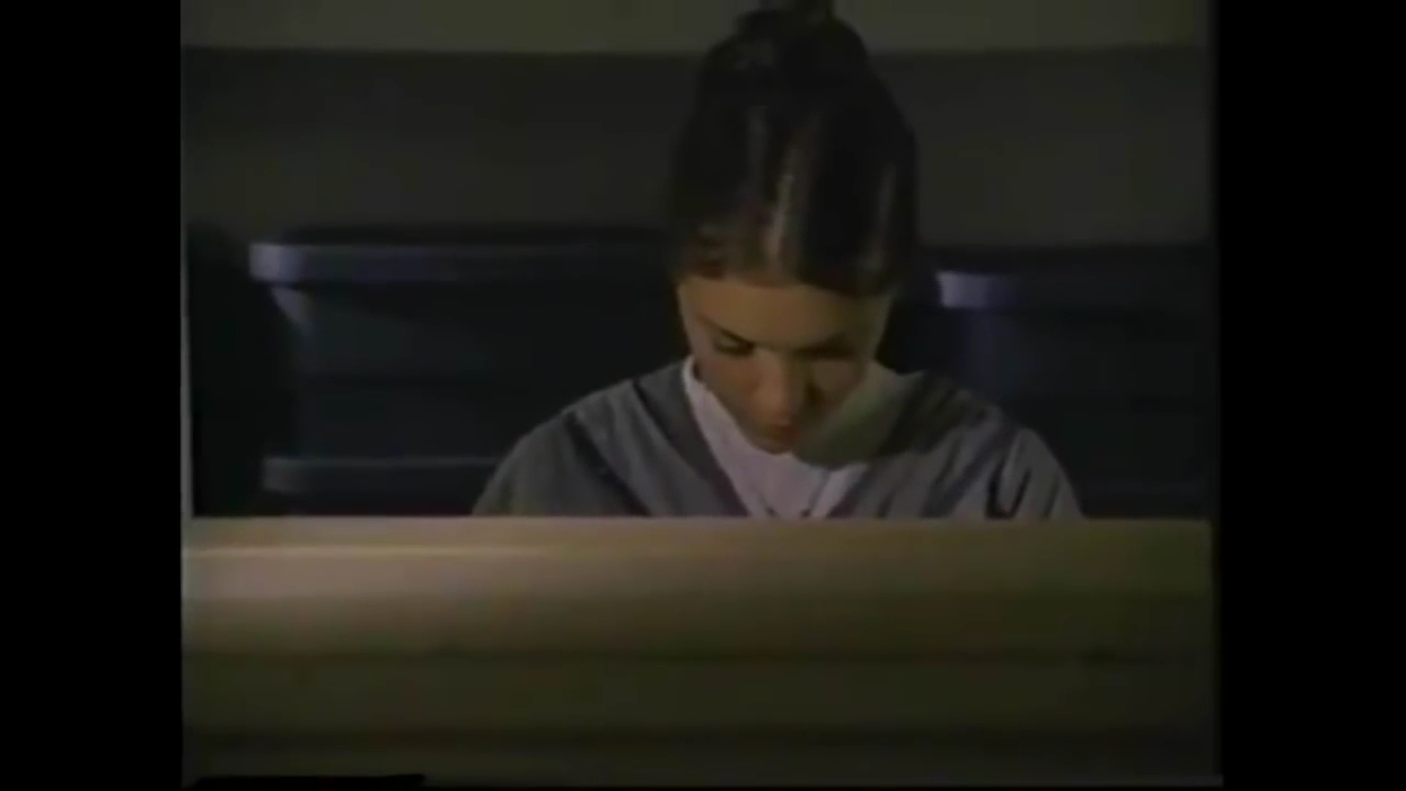 Charmed-Online-dot-NL_TheSurrogate1555.jpg