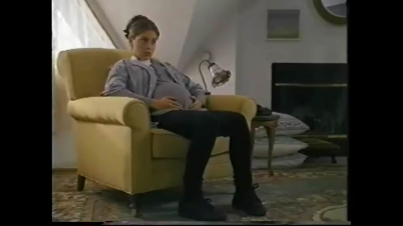 Charmed-Online-dot-NL_TheSurrogate1597.jpg