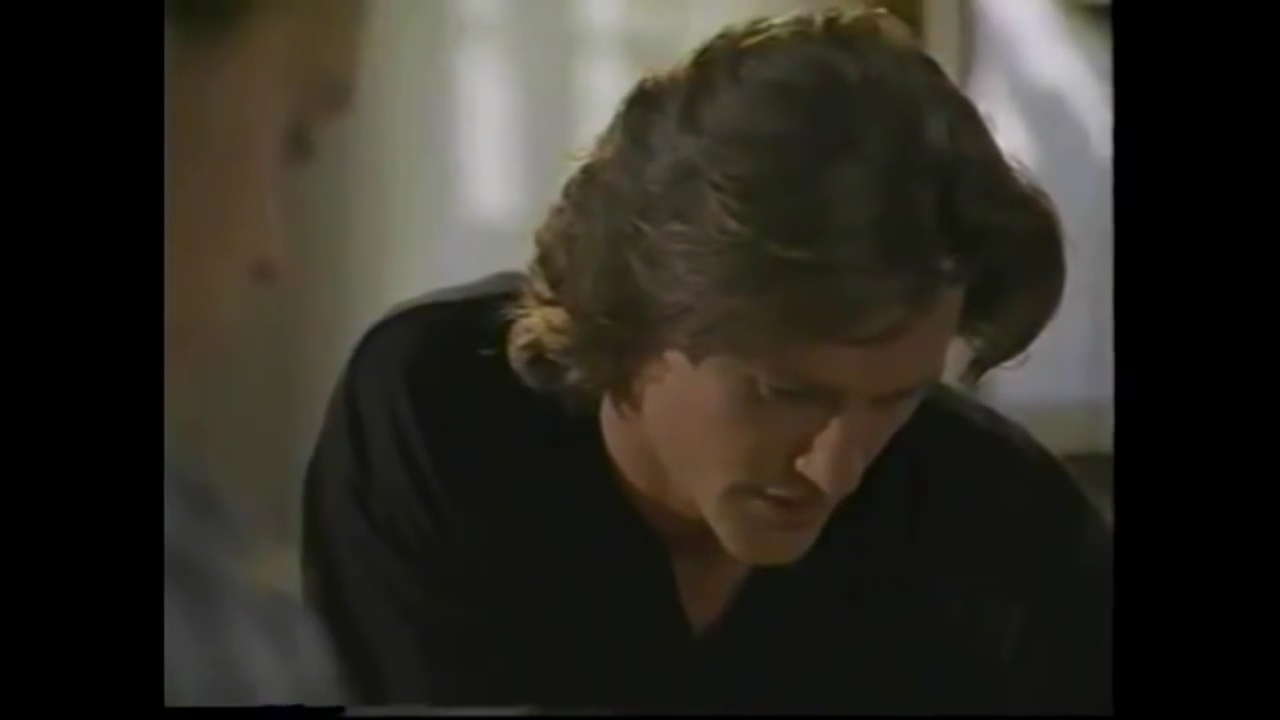 Charmed-Online-dot-NL_TheSurrogate2747.jpg