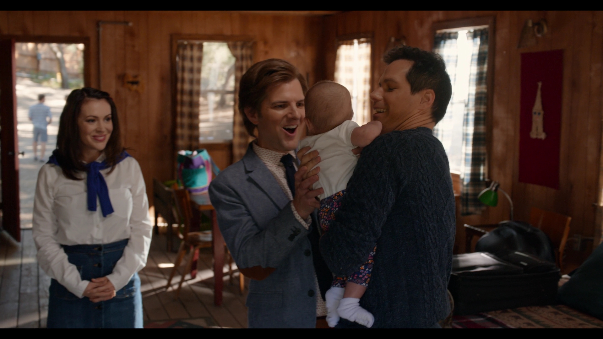 Charmed-Online-dot-nl_WetHotAmericanSummer10YearsLater-1x01Reunion1091.jpg