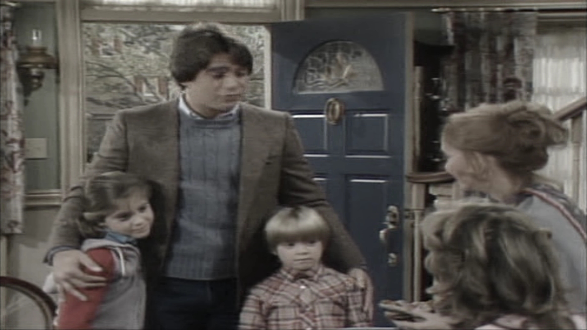 Charmed-Online_dot_nl-WhosTheBoss-S1-0915.jpg Charmed-Online_dot_nl-WhosTheBoss-S1-0915.jpg