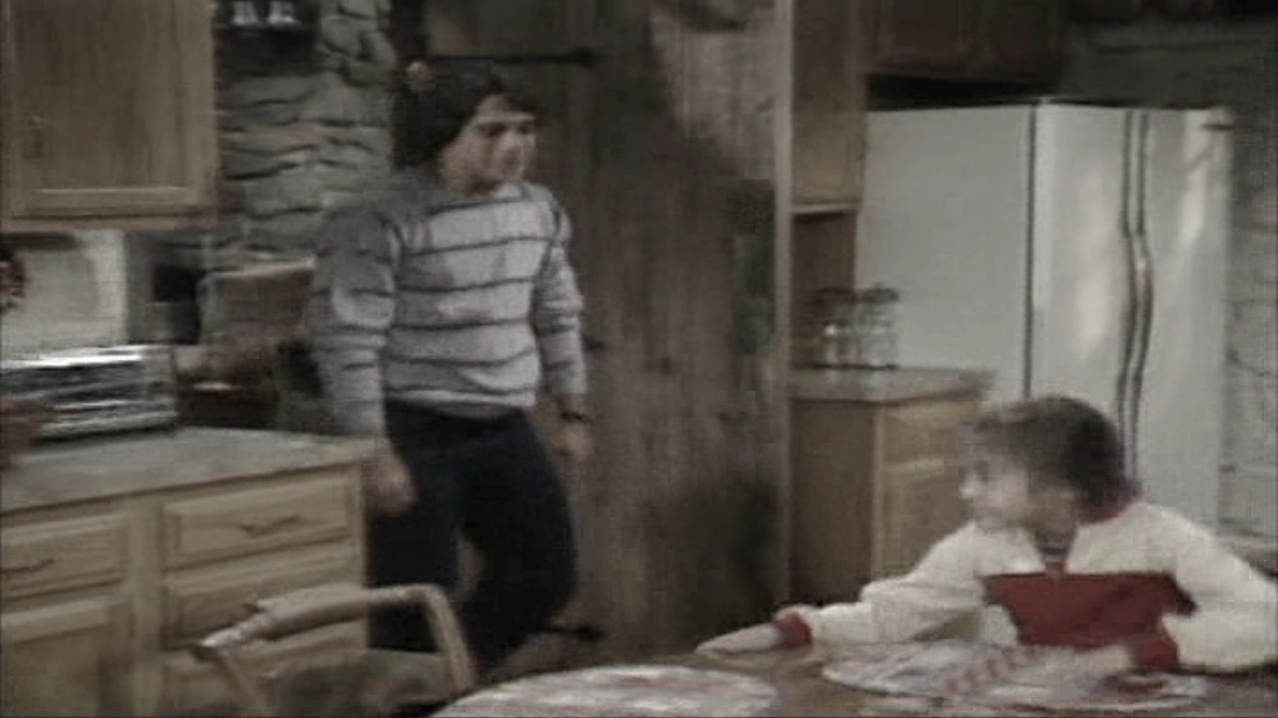 Charmed-Online_dot_nl-WhosTheBoss-S1-1975.jpg Charmed-Online_dot_nl-WhosTheBoss-S1-1975.jpg