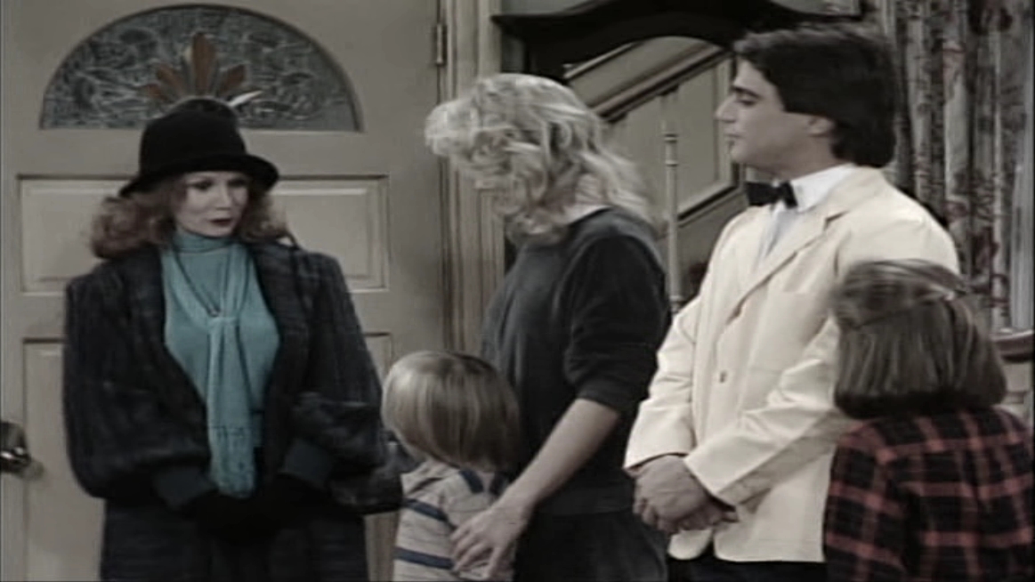 Charmed-Online_dot_nl-WhosTheBoss-S1-2276.jpg Charmed-Online_dot_nl-WhosTheBoss-S1-2276.jpg