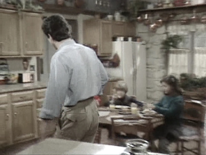 charmed-online_dot_nl-WhosTheBoss1x15-0598.jpg charmed-online_dot_nl-WhosTheBoss1x15-0598.jpg