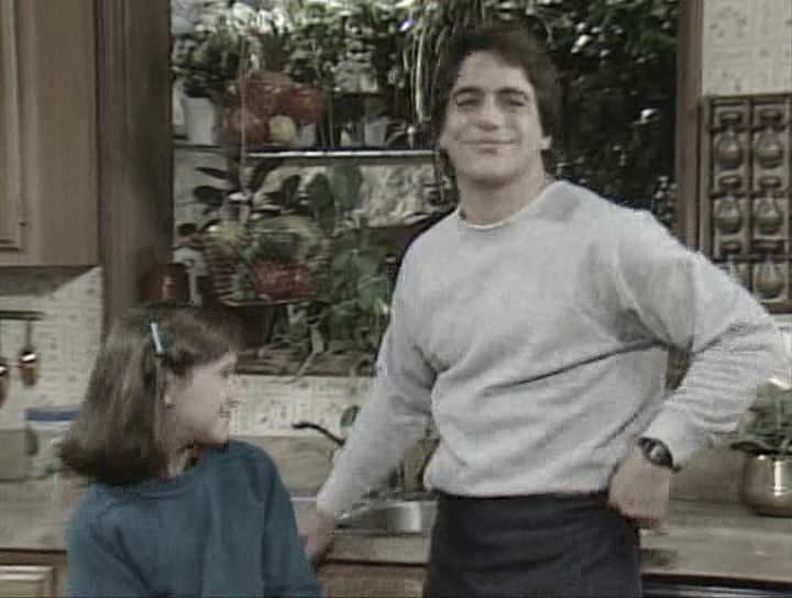 charmed-online_dot_nl-WhosTheBoss1x15-0667.jpg charmed-online_dot_nl-WhosTheBoss1x15-0667.jpg