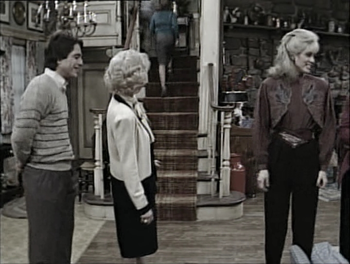 charmed-online_dot_nl-WhosTheBoss1x17-0284.jpg charmed-online_dot_nl-WhosTheBoss1x17-0284.jpg