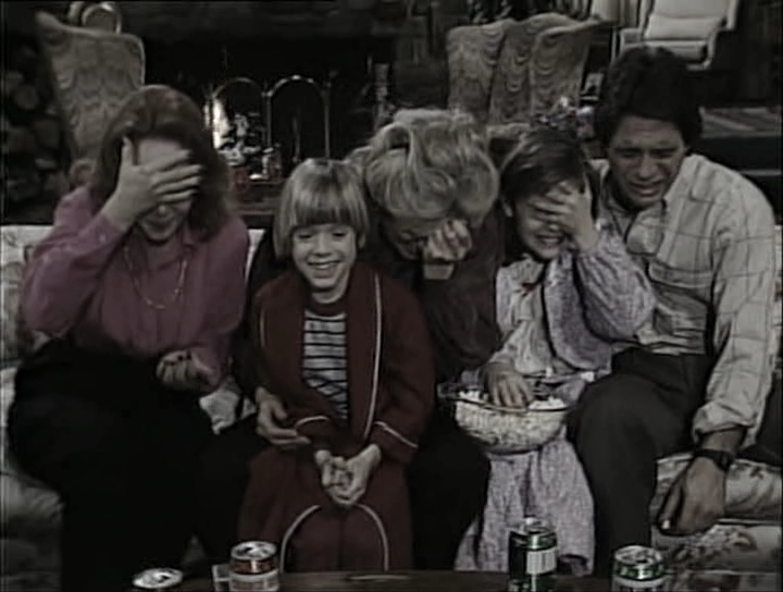 charmed-online_dot_nl-WhosTheBoss1x17-0319.jpg charmed-online_dot_nl-WhosTheBoss1x17-0319.jpg